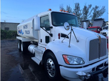 2015 KENWORTH T370 WATER TANK TRUCK